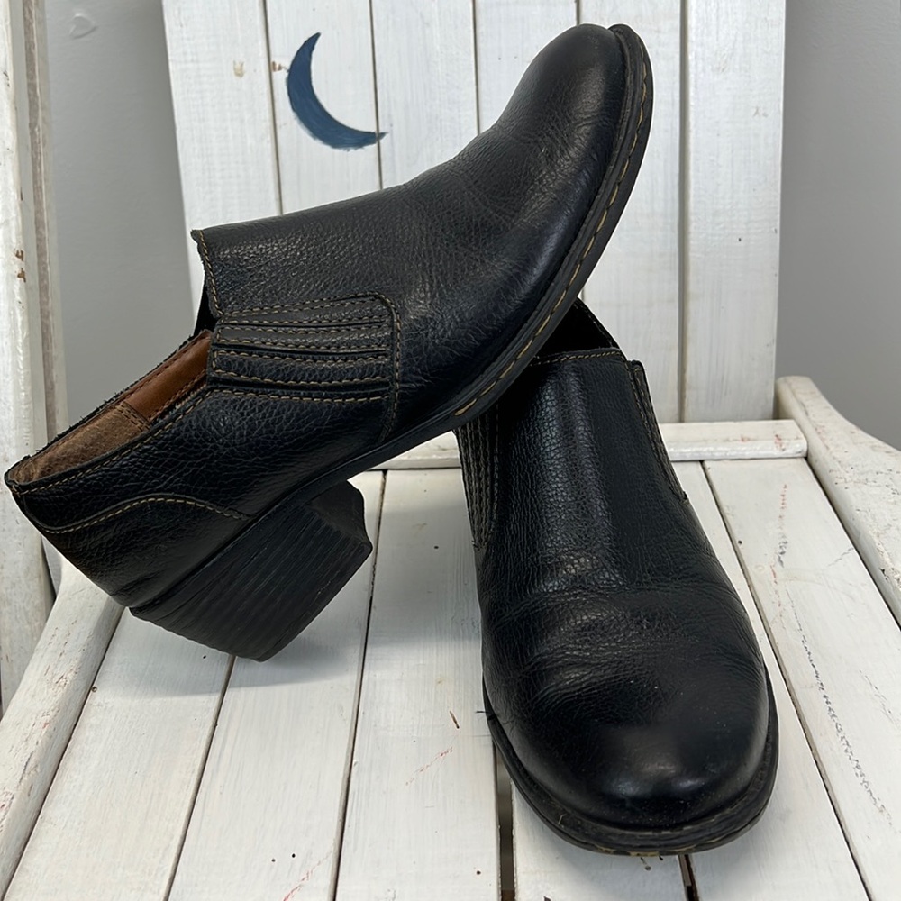 ⭐️BOC Black Leather High Heel Booties shoes size 8/39